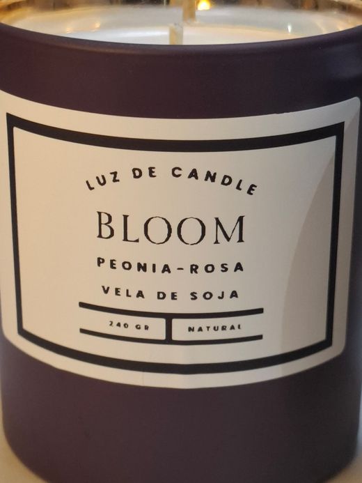 Bloom Vela Peonía y Rosa | Vela de Soja Natural | Luz de Candle
