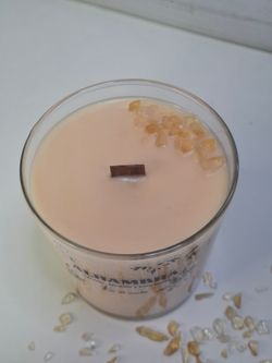 Vela de soja Alhambra con mecha de madera y citrino | Aroma naranja, sándalo y palo santo