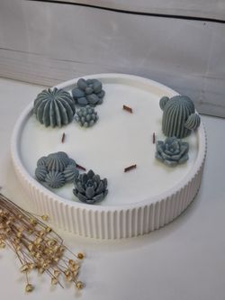 Vela aromática artesanal XL en recipiente blanco rayado