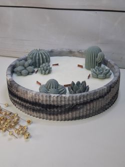 Vela aromática artesanal XL en recipiente rayado efecto mármol