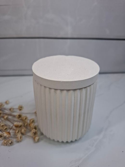 Vela Artesanal de Cera de Soja en Resina Ecológica Blanca | Luz de Candle l Vaso blanco
