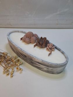 Vela artesanal en recipiente ovalado efecto mármol