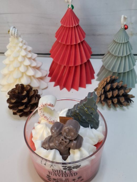 🎄 Vela navideña artesanal en vaso de cristal – cera de soja ecológica y aroma a marshmallow