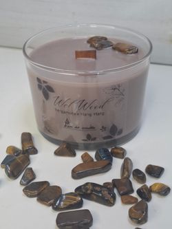 Vela de soja Wet Wood con mecha de madera | Bergamota, ylang-ylang y ojo de tigre